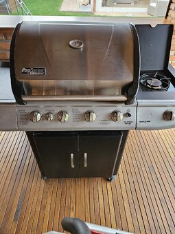 Zahradny plynovy gril Brikmann - 2
