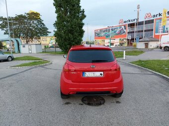 Kia Venga 1.4 66 kw - 2
