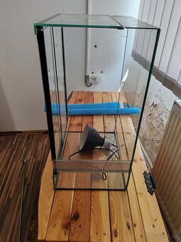 Predám terárium + lampa na vyhrev - 2