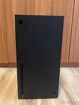 Xbox Seriex X - plne funkčný + ovládač + hry - 2