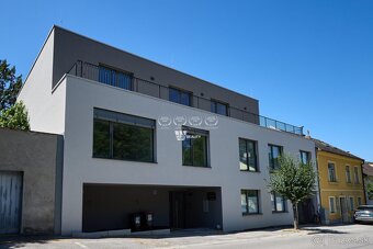 Na predaj 5-izbový Penthouse /245 m2/ v projekte EULENNEST R - 2