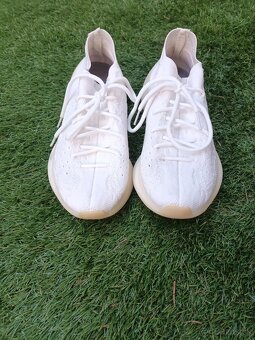 Biele tenisky typu Adidas Yeezy Boost - 2
