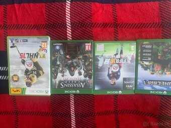 Predám Xbox One 500 GB + ovládač, slúchadlá a 4 hry 🎮 - 2