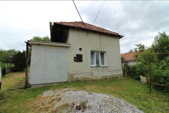 Rodinný dom s pozemkom na predaj, Lazany - 2