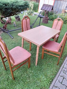 Predám stôl a stoličky - 2