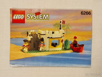 LEGO Pirates 6266 Cannon Cove - 2
