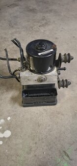 ABS / ESP pumpa MK60 VW Group  Škoda , Volkswagen - 2