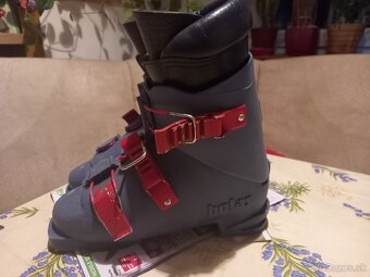 Lyžiarky Botas - 2