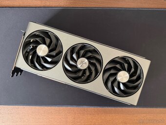 Sapphire Nitro+ RX 7900 XT 20GB - 2