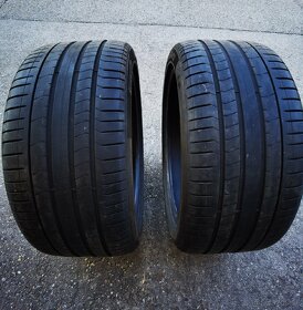 Predám letné pneu 315/35R21 Pirelli - 2
