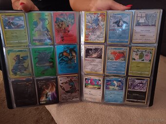 Predam 2x pokemon album +karty - 2