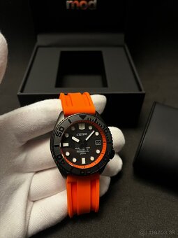 Seiko mod SKX Orange - 2