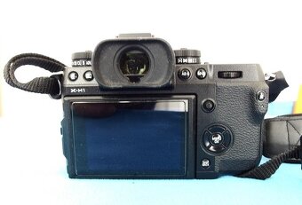 Fujifilm XH1 + batery grip - 2