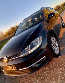 Predám VW Golf VII 1.6 TDI -Adaptívny tempomat, Front Assist - 2