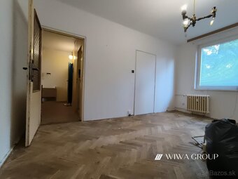 2-izbový byt v zateplenej bytovke na predaj - Štúrovo - 2