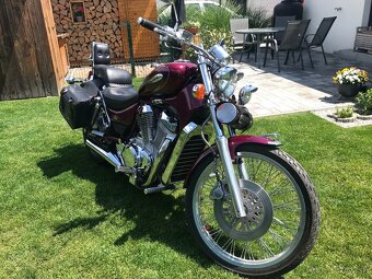 Suzuki Intruder vs 800 - 2