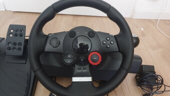 Logitech driving force GT - 2