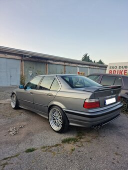 Bmw e36 318i - 2