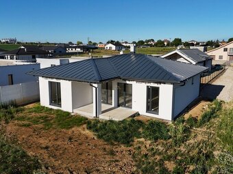 Moderný 4i RD krytá terasa + nerušený výhľad, 635m², Cestice - 2