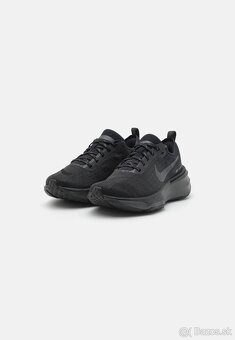 Predám nové NIKE ZOOMX Invincible Run FK 3 Black, veľkosť 46 - 2