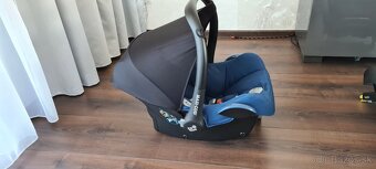 autosedačka Maxi-Cosi - 2
