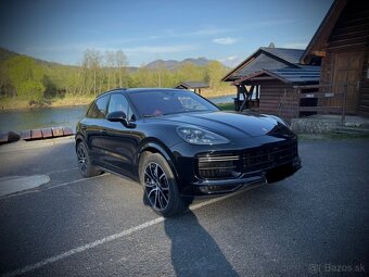 Porsche Cayenne turbo 4.0 v8 404kw - 2