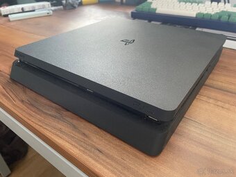 Playstation 4 Slim 500GB - 2