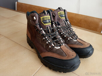 Panska zimna kozena outdoorova obuv X-SSIONE. - 2