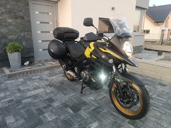 Suzuki V-strom 650 XT - 2