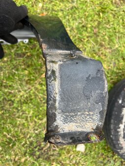 Blatnik audi a3 8l ľavý šoférov - 2