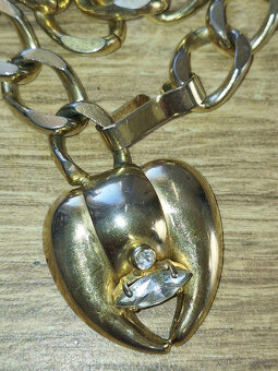 MASÍVNY NÁHRDELNÍK - 2