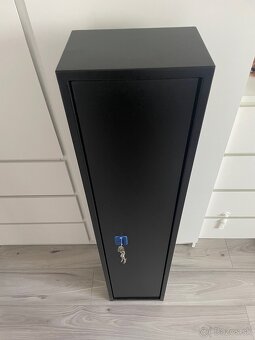 Trezor, skriňa na zbraňe - 2