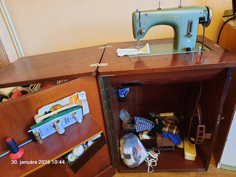 šijaci stroj MINERVA - 2