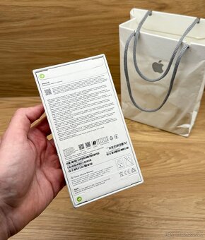 Apple iPhone 16 128GB Black - nerozbalený - 2