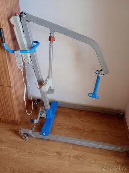 Zdvihák pre imobilných pacientov - 2