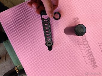 Moderátor 7,62mm az 9mm - 2