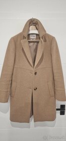 Dámsky kabát značky Orsay - 2
