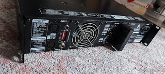 BEHRINGER EP1500 - 2