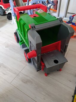 Smetiarske auto - 2