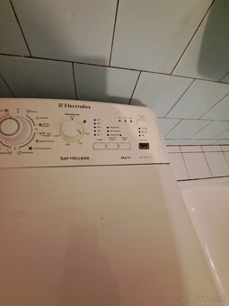 Práčka Elektrolux EWT106211W z hora plnená funkčná. - 2