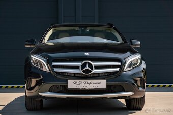 Mercedes-Benz GLA 200d 4Matic / Off-Road Paket - 2