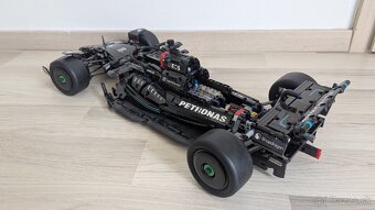 Formula Mercedes AMG F1 W14 E Performance 42171 - 2