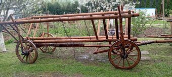 Starý drevený konský voz - rebriňak II - 2