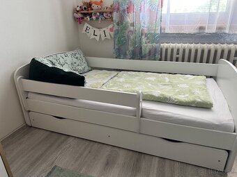 Detská posteľ s úložným priestorom a zábranou proti pádu - 2