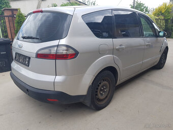 FORD S-MAX 2,0D 103KW RV.2008 - 2