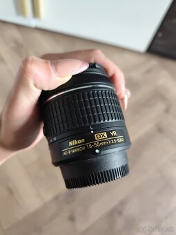 Nikon af-p nikkor 18-55mm - 2