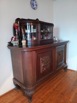 Starožitná komoda - 2