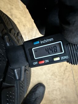 Zimné pneu 175/65R14    2 ks viem aj prezuť - 2