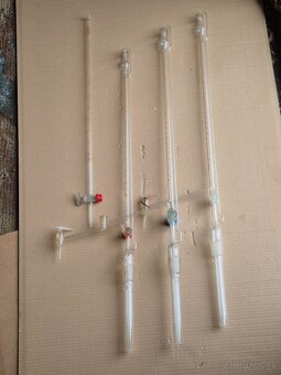 Laboratórne sklo - 2