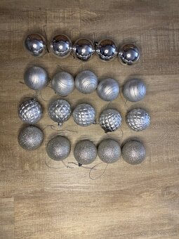 Darujem vianocne gule - 2